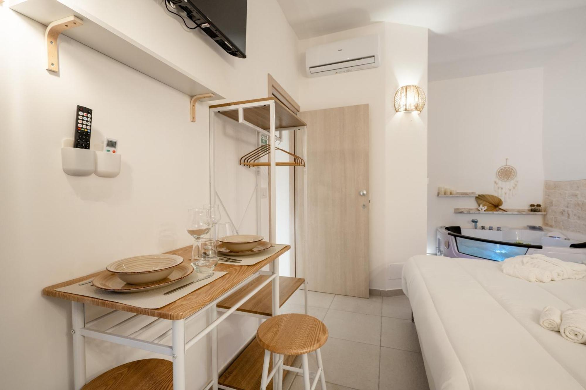 Dimora Giulia Luxury Suite And Room Castellana Grotte Exterior foto