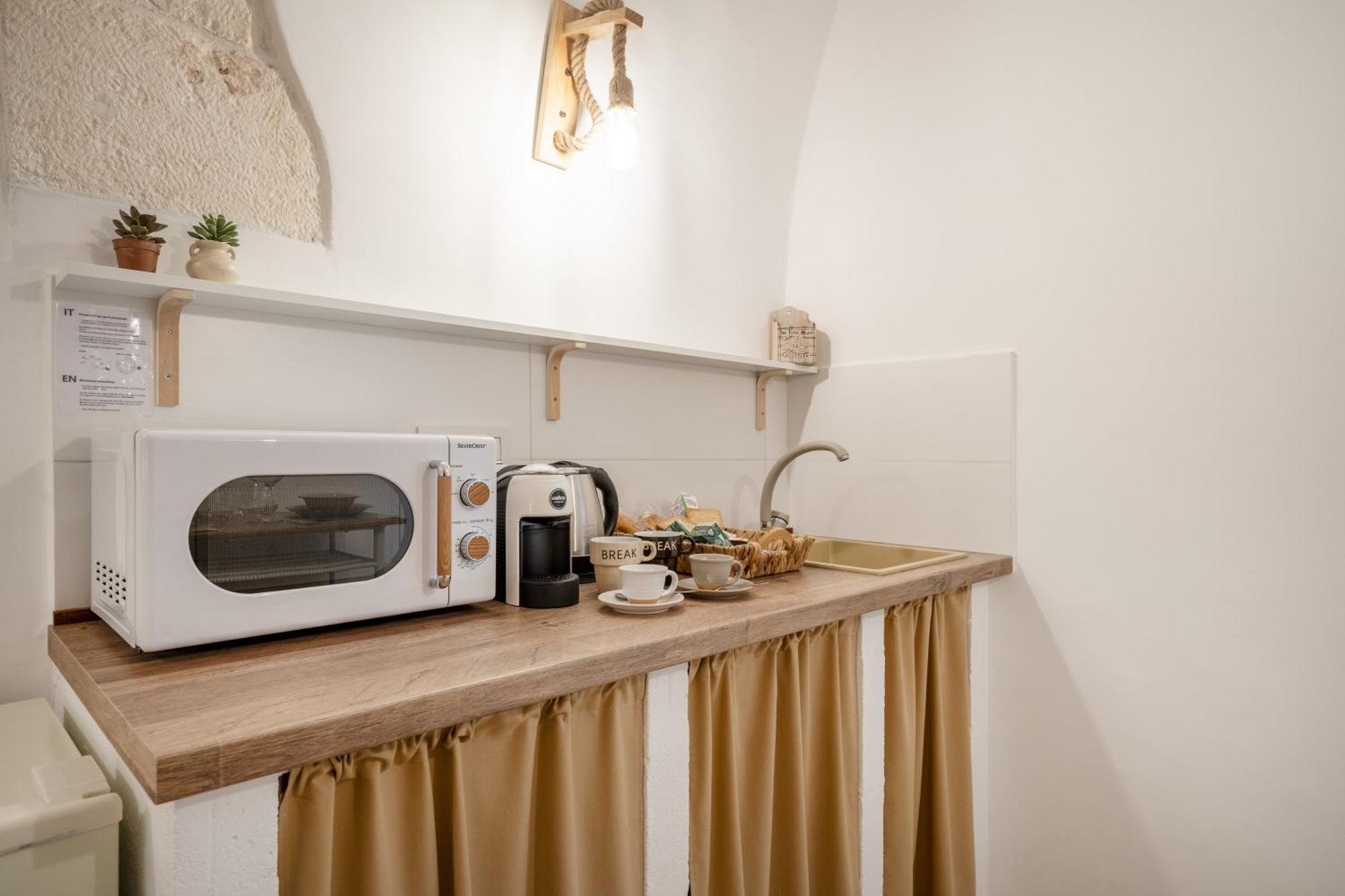 Dimora Giulia Luxury Suite And Room Castellana Grotte Exterior foto